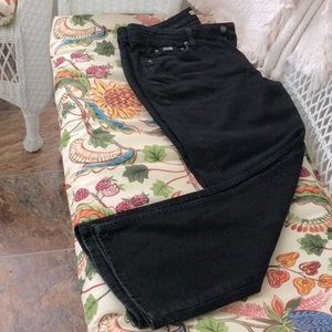 Slimming black Riders 👖.  Excellent condition ❣️